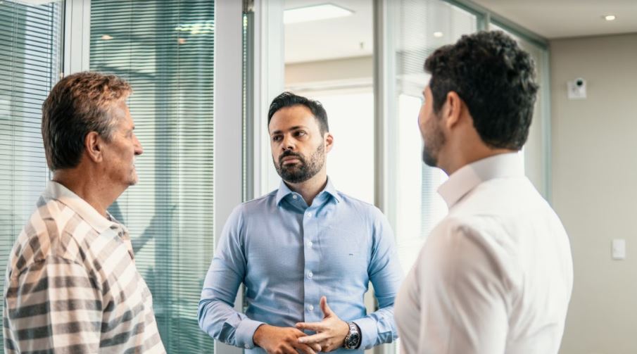 cliente realizando um planejamento previdenciário