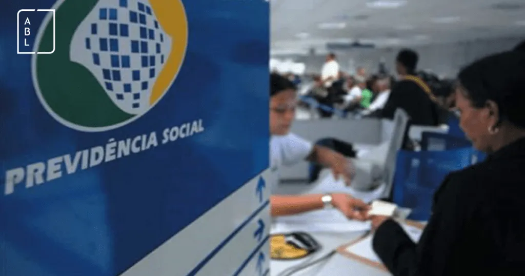Facebook Linkedin 4