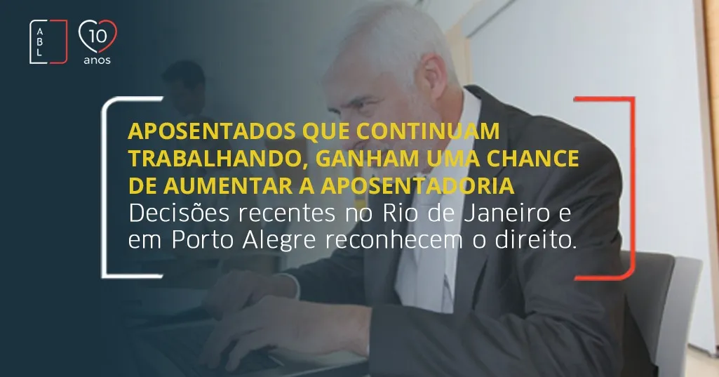 Aposentado Que Continua Trabalhando
