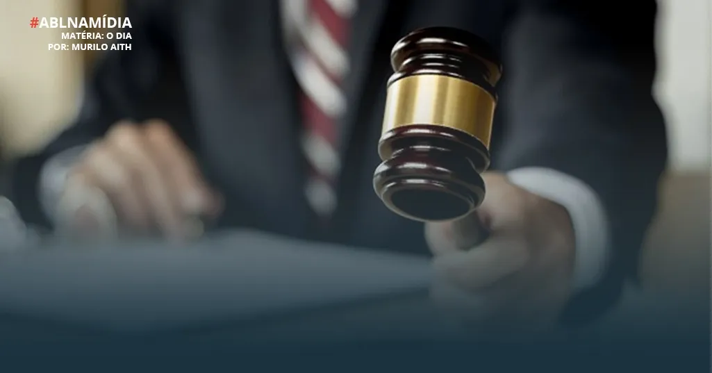 Justiça determina e INSS tem que revisar benefício limitado ao teto